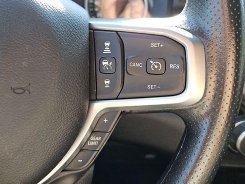 Used 2025 RAM 1500 Tradesman AWD/4WD image 23