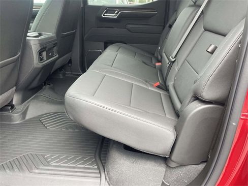 New 2026 Chevrolet Silverado 1500 LT Trail Boss w/ Convenience Package II image 5