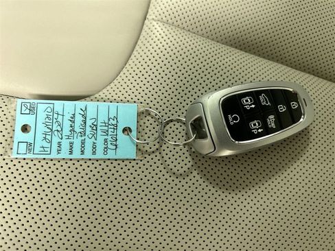 Used 2024 Hyundai Palisade Calligraphy image 12