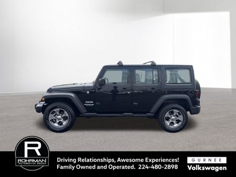Used 2017 Jeep Wrangler Unlimited Sport w/ Connectivity Group image 6