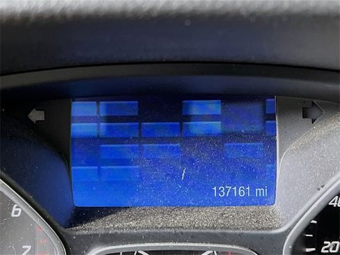 Used 2013 Ford Focus SE image 9