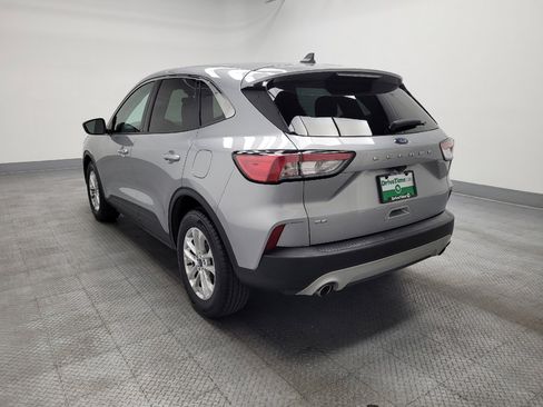 Used 2021 Ford Escape SE FWD image 5