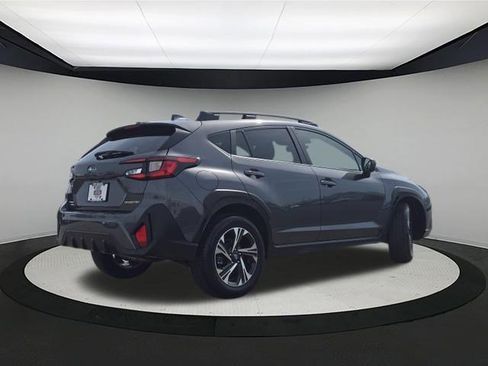 Certified 2024 Subaru Crosstrek 2.0i Premium AWD/4WD image 7