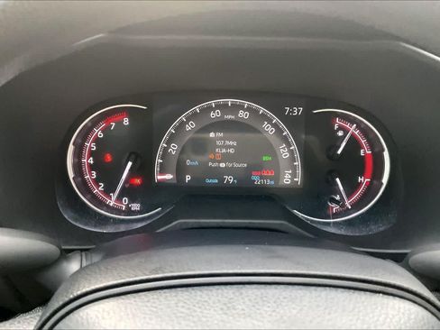 Used 2024 Toyota RAV4 XLE w/ Convenience Package FWD image 26