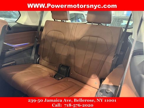 Used 2021 BMW X7 xDrive40i w/ Premium Package AWD/4WD image 20