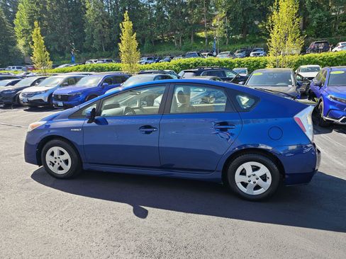 Used 2010 Toyota Prius Five FWD image 4