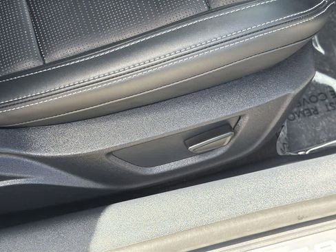 Used 2024 Ford Mustang GT Premium image 32