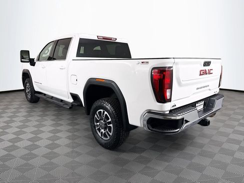 Used 2024 GMC Sierra 2500 SLE w/ SLE Convenience Package AWD/4WD image 5