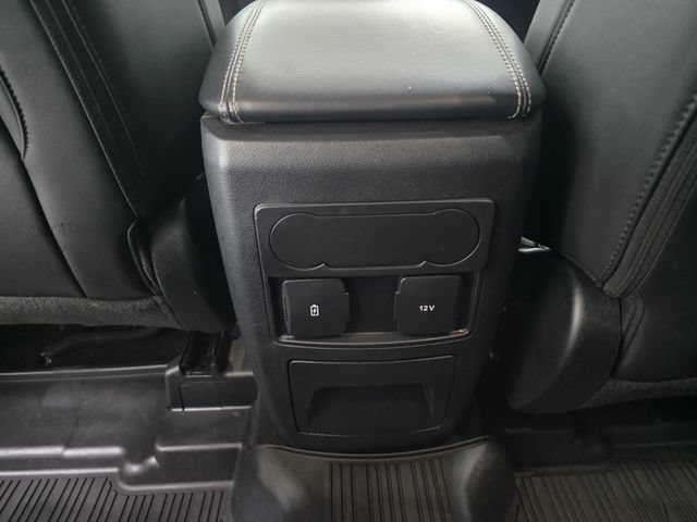 Used 2023 Ford Explorer XLT w/ Equipment Group 202A AWD/4WD image 11