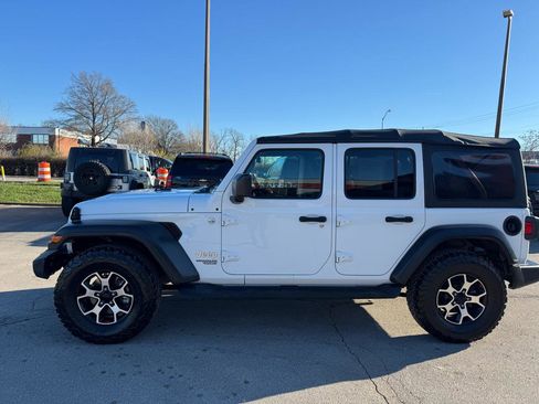 Used 2018 Jeep Wrangler Unlimited Sport S AWD/4WD image 6