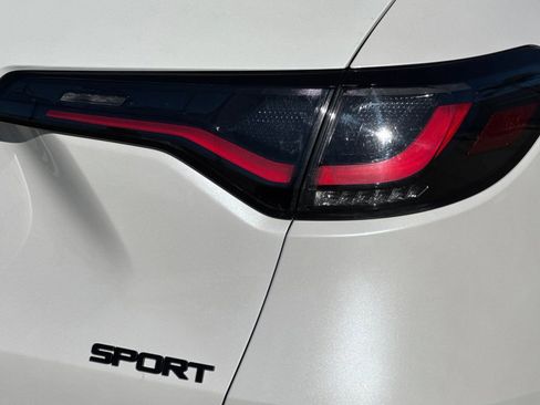 Used 2024 Honda HR-V Sport image 25