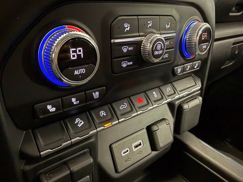 Used 2021 GMC Sierra 1500 AT4 AWD/4WD image 31