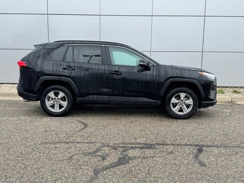 Certified 2025 Toyota RAV4 XLE image 34