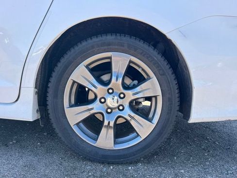 Used 2017 Toyota Sienna SE Premium FWD image 13
