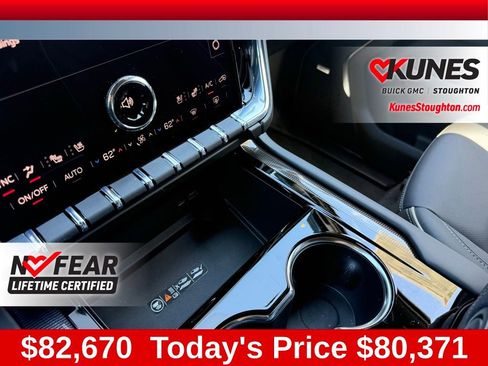 New 2026 GMC Yukon Elevation w/ Elevation Premium Package AWD/4WD image 36