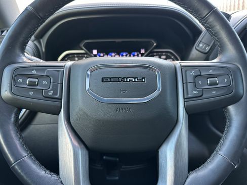 Used 2021 GMC Sierra 1500 Denali w/ Denali Premium Package AWD/4WD image 22