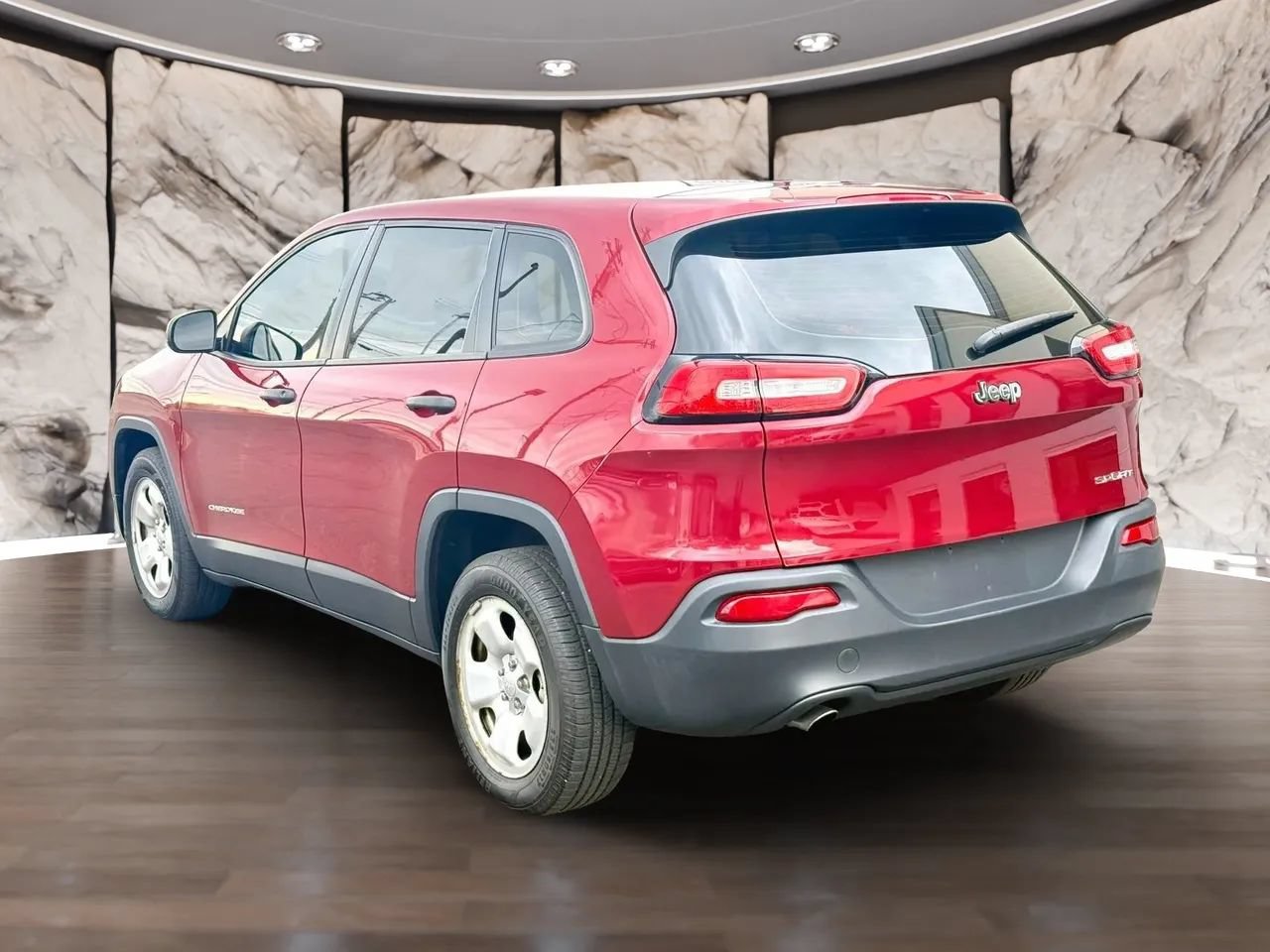 Used 2014 Jeep Cherokee Sport FWD image 5