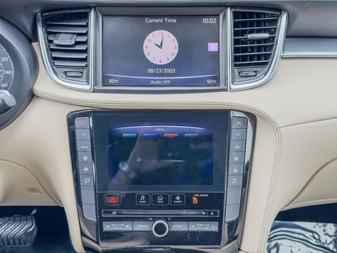 Used 2019 INFINITI QX50 Luxe image 19