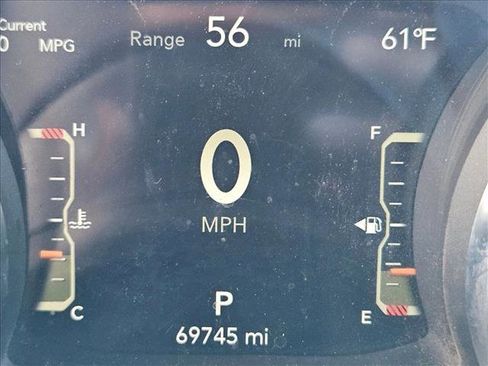 Used 2021 Jeep Gladiator Willys image 10