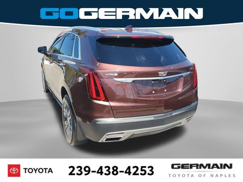 Used 2022 Cadillac XT5 Premium Luxury w/ Technology Package FWD image 12