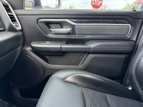 Used 2023 RAM 1500 Big Horn AWD/4WD image 30