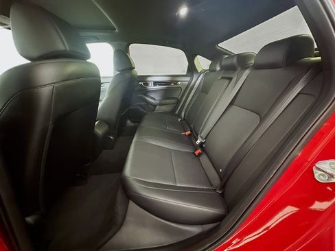 Used 2025 Honda Civic Sport image 29