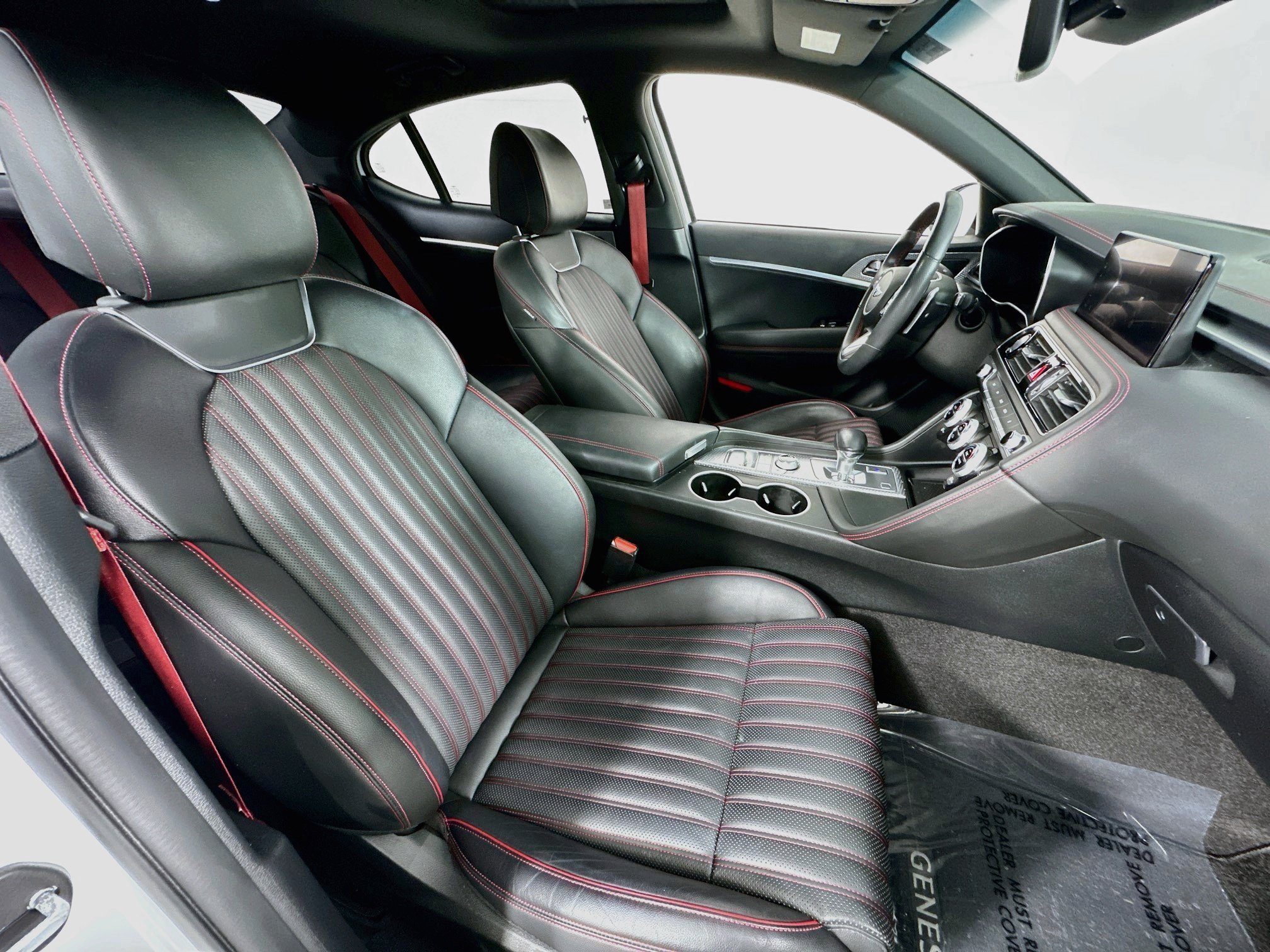 Used 2023 Genesis G70 2.0T w/ Sport Prestige Package RWD image 29