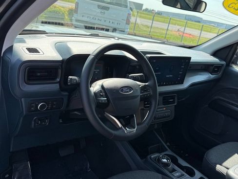 Used 2025 Ford Maverick XLT w/ Equipment Group 301A AWD/4WD image 3