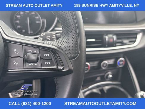 Used 2022 Alfa Romeo Stelvio Ti image 31