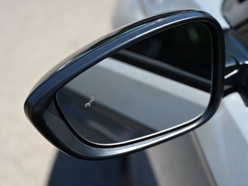 Used 2025 Honda Accord Sport image 10