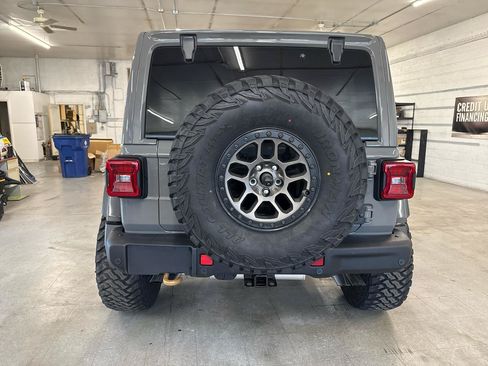 Used 2022 Jeep Wrangler Unlimited Rubicon w/ Xtreme Recon 35" Tire Package AWD/4WD image 3