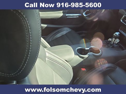 Used 2024 Ford Mustang GT Premium image 3