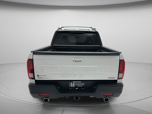 Used 2025 Honda Ridgeline Sport+ image 6