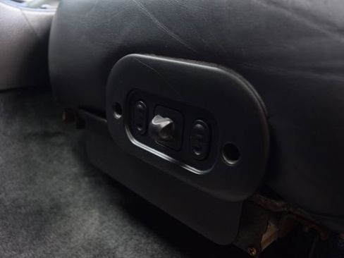 Used 2001 Ford Mustang Cobra RWD image 16