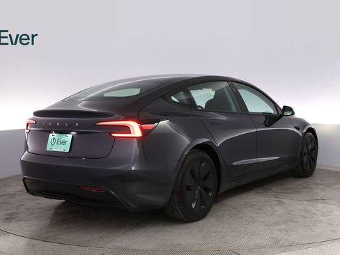 Used 2024 Tesla Model 3 Long Range RWD image 3