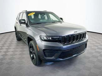 Certified 2023 Jeep Grand Cherokee Altitude AWD/4WD video 2
