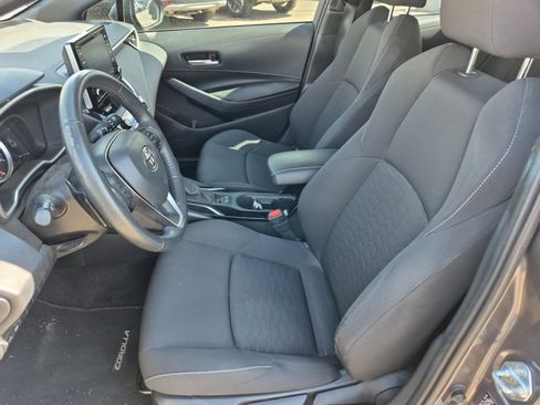 Used 2021 Toyota Corolla SE w/ Carpet Mat Package (TMS) FWD image 17