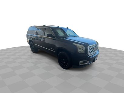 Used 2020 GMC Yukon XL Denali w/ Denali Premium Package