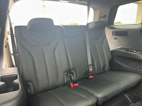 Used 2022 Hyundai Palisade Calligraphy FWD image 40