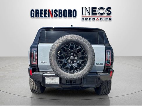 Used 2025 GMC Hummer EV 2X AWD/4WD image 4