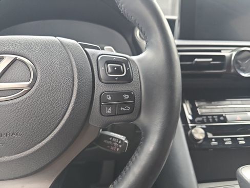 Used 2023 Lexus IS 300 w/ Comfort Package RWD image 15