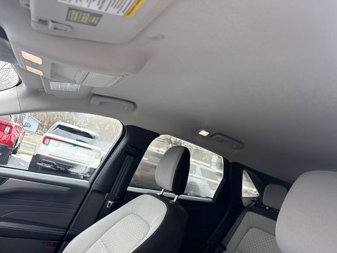 Used 2023 Ford Escape Active image 24