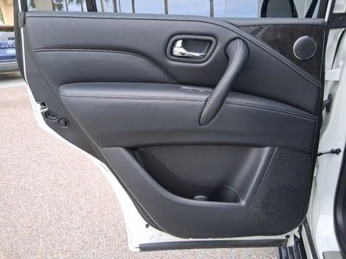 Used 2022 INFINITI QX80 Luxe w/ Cargo Package image 20