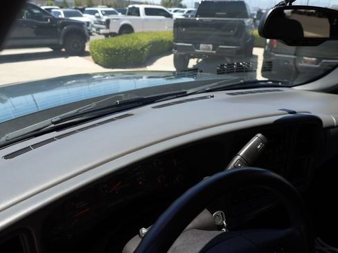 Used 2007 Chevrolet Silverado 3500 LT w/ Heavy-Duty Power Package AWD/4WD image 31