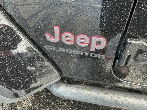 Used 2020 Jeep Gladiator Rubicon AWD/4WD image 14