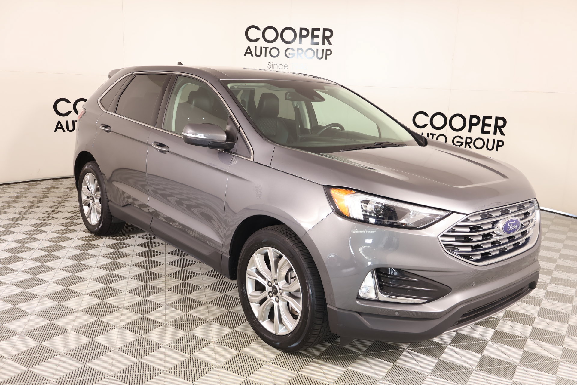 Used 2024 Ford Edge Titanium AWD/4WD image 1