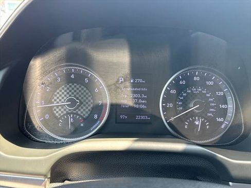 Used 2020 Hyundai Elantra SE FWD image 16