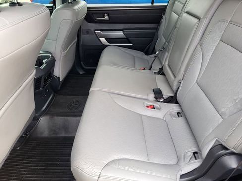 Used 2024 Toyota Sequoia SR5 w/ SR5 Premium Package AWD/4WD image 22