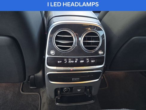 Used 2020 Mercedes-Benz S 560 4MATIC Sedan image 20