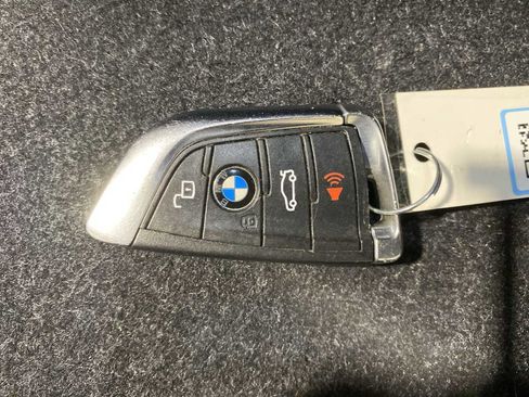 Used 2020 BMW 330i xDrive Sedan w/ Convenience Package image 20